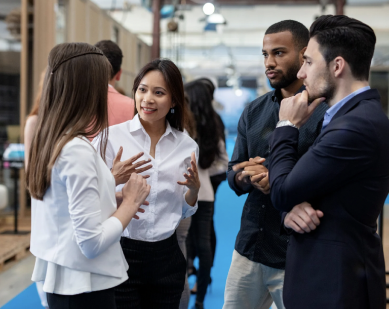 Building Strong Connections: 7 Tips for Effective Professional Networking